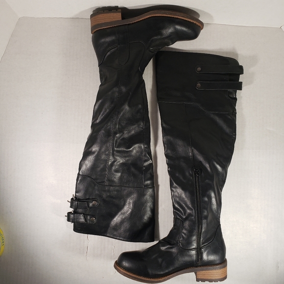 Maurices Black Heeled Boots size 6 - Picture 1 of 5